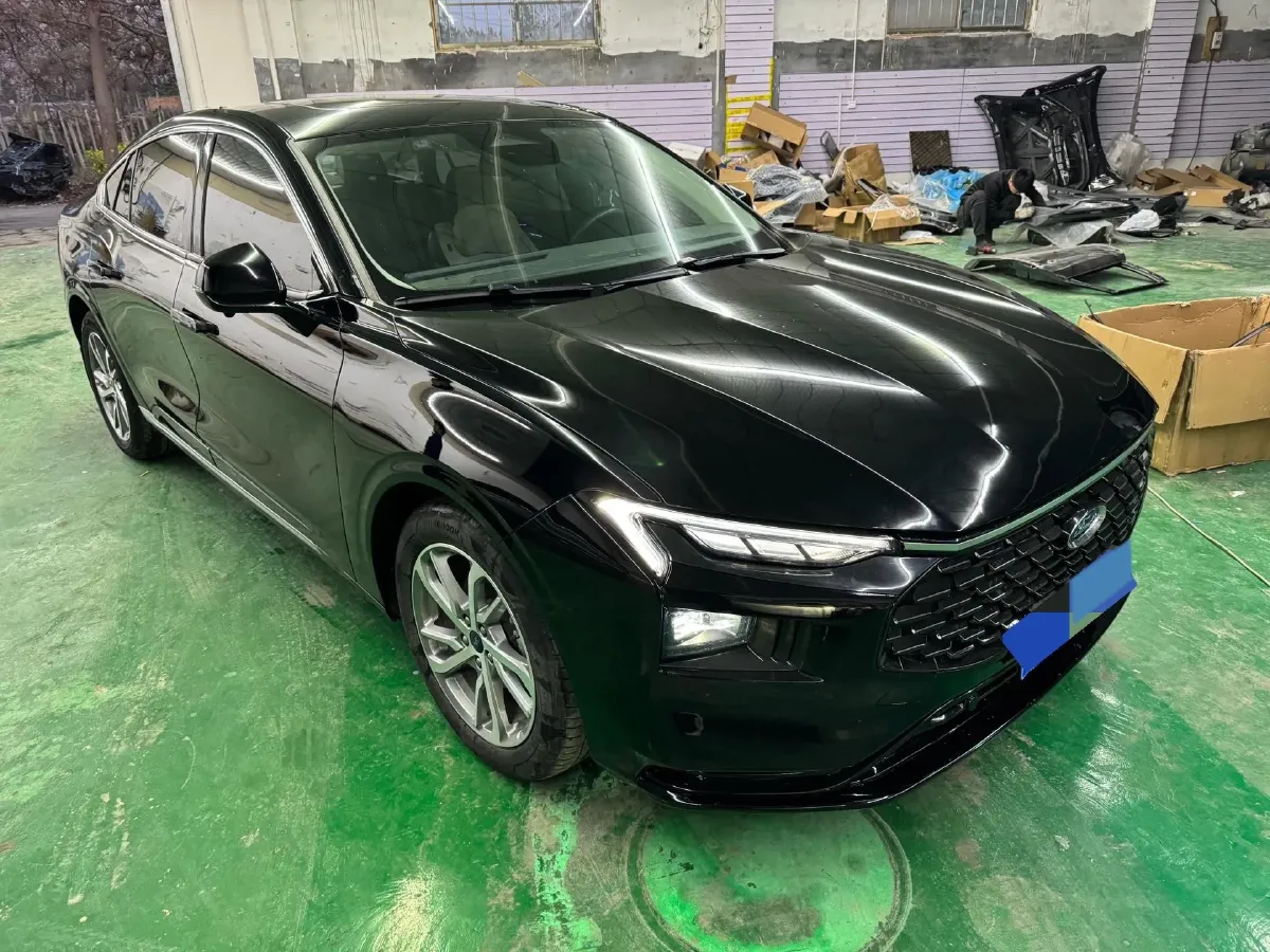 2022 Ford Mondeo 2.0T 238HP L4 8AT,autocango,china used car exporter,china ev exporter,chinese used car exporter,chinese used ev exporter