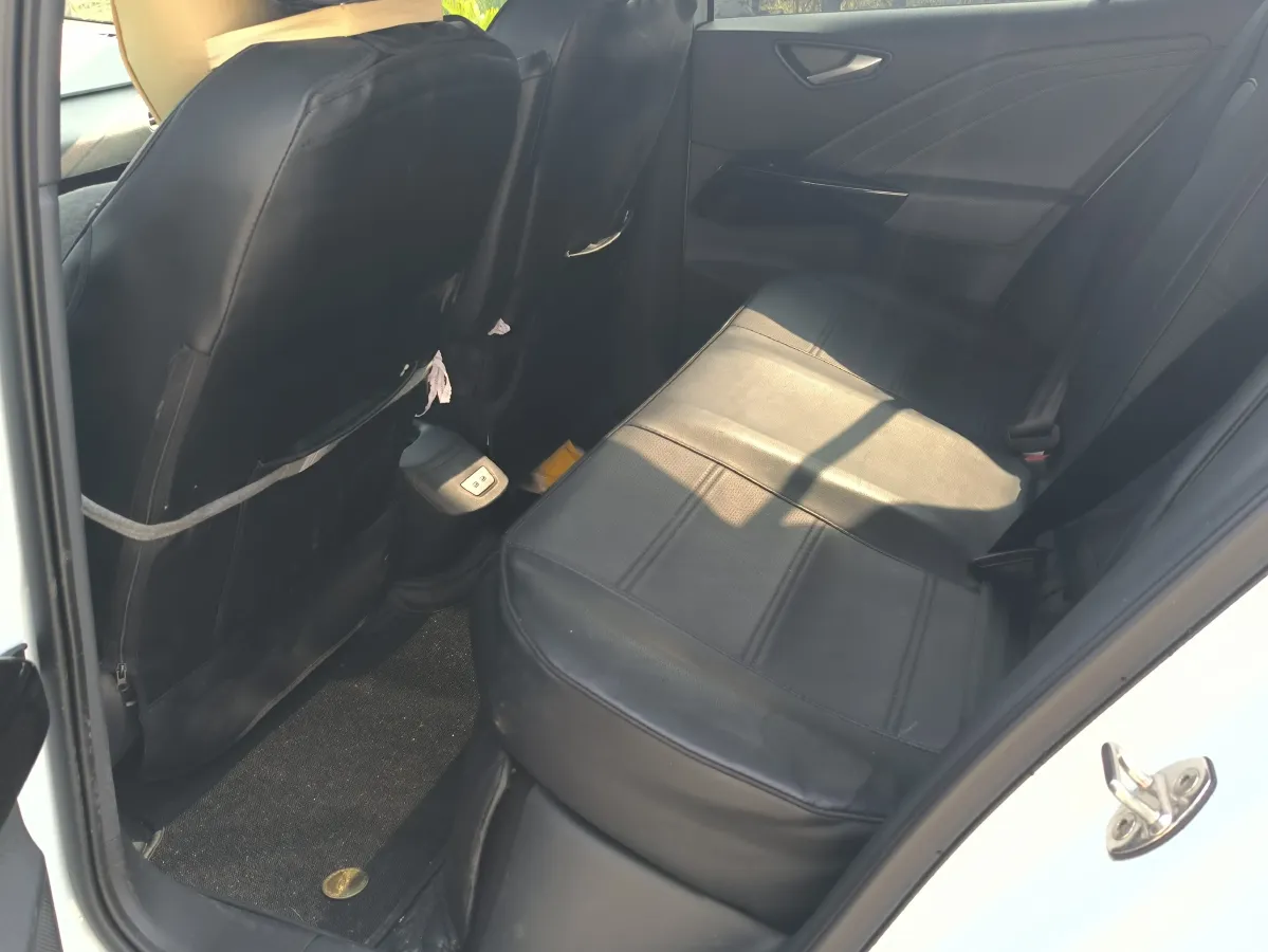 2023 Volkswagen ID.3 BEV 52.8KWH,autocango,china used car exporter,china ev exporter,chinese used car exporter,chinese used ev exporter