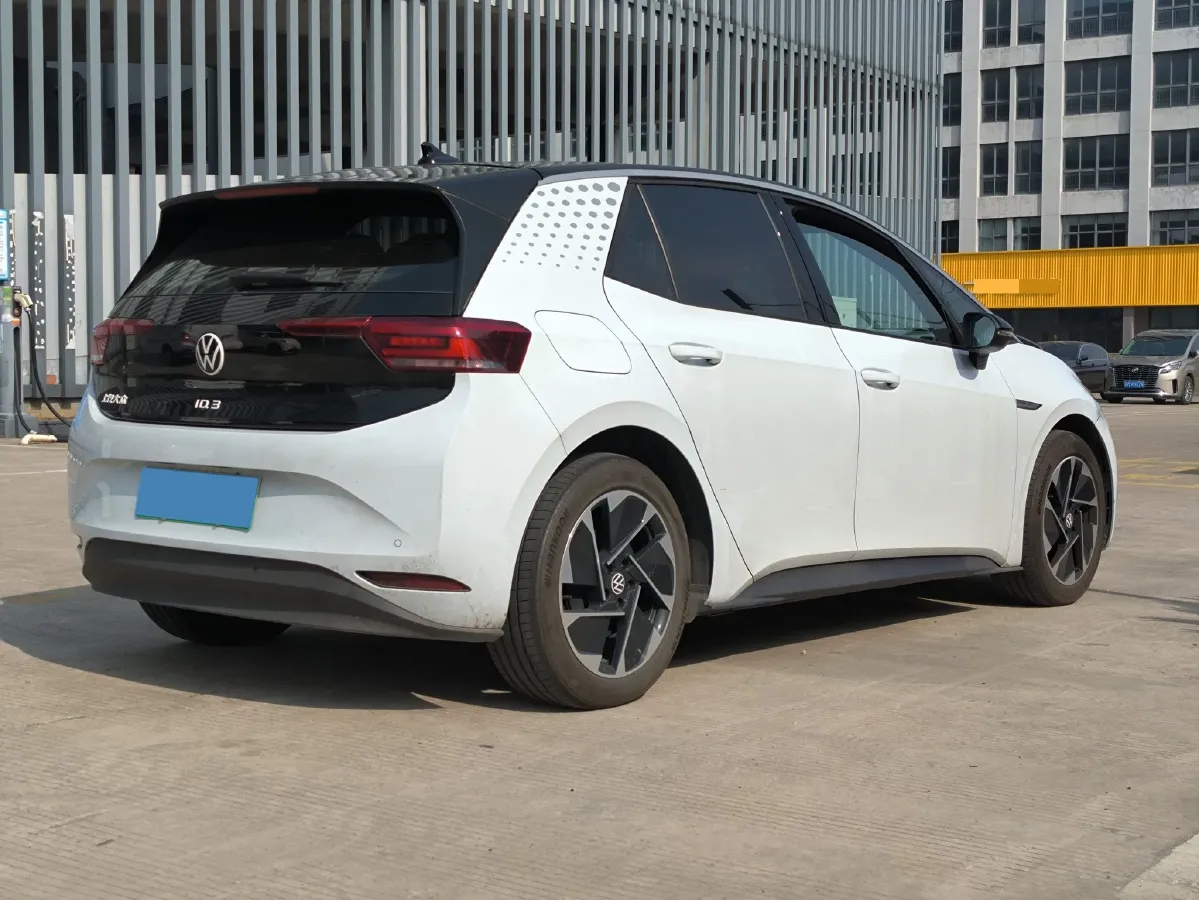 2023 Volkswagen ID.3 BEV 52.8KWH,autocango,china used car exporter,china ev exporter,chinese used car exporter,chinese used ev exporter