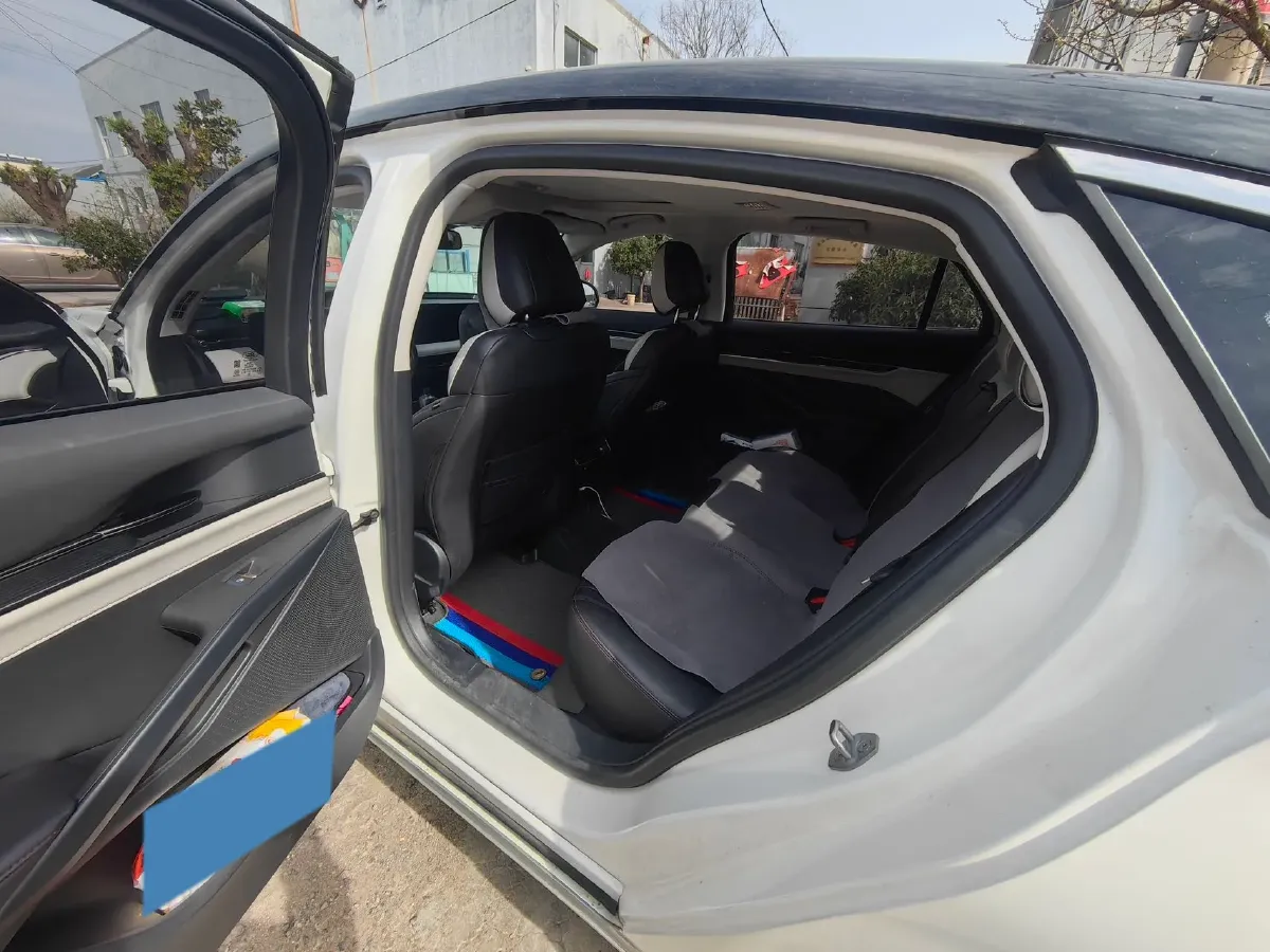 2022 Ford Mondeo 2.0T 238HP L4 8AT,autocango,china used car exporter,china ev exporter,chinese used car exporter,chinese used ev exporter