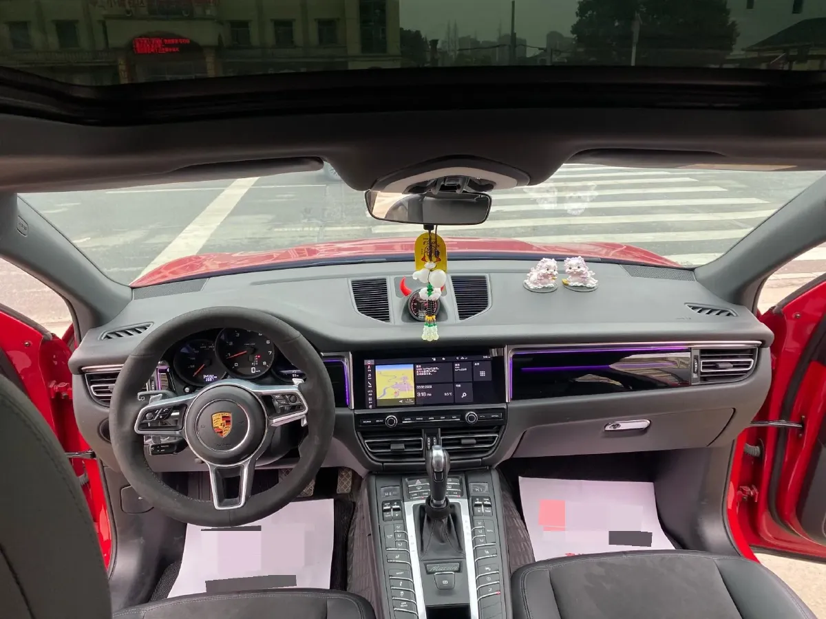 2020 Porsche Macan 2.0T 252HP L4 7DCT,autocango,china used car exporter,china ev exporter,chinese used car exporter,chinese used ev exporter