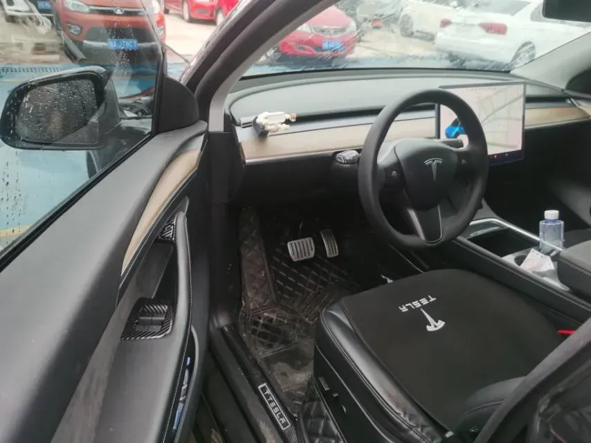 2021 Tesla Model Y BEV 60KWH,autocango,china used car exporter,china ev exporter,chinese used car exporter,chinese used ev exporter