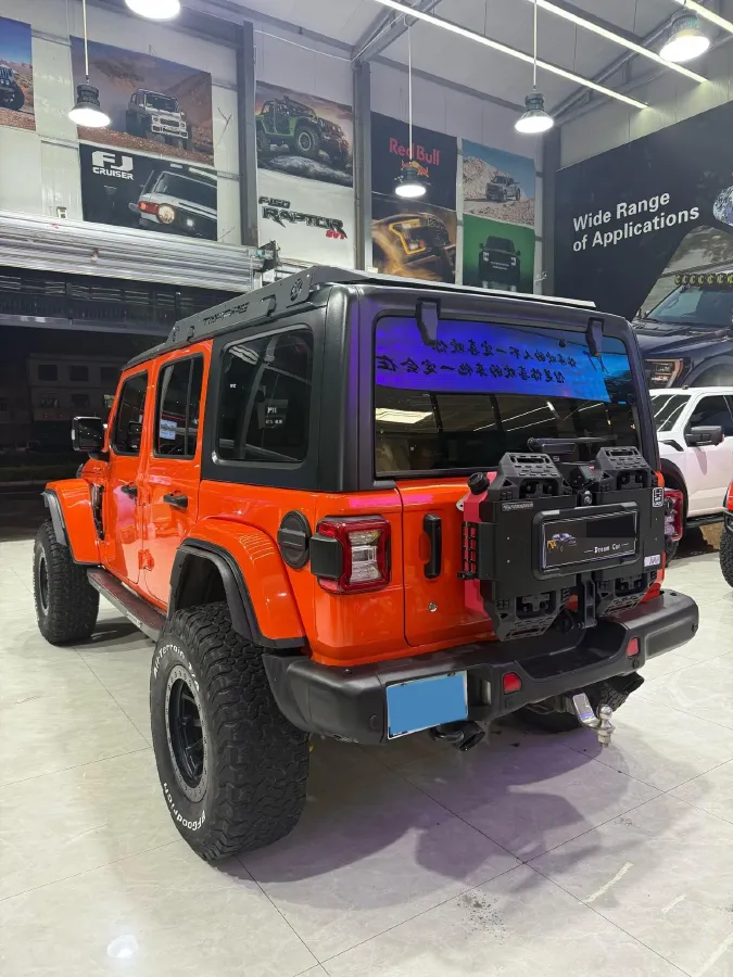 2018 Jeep Wrangler 2.0T 266HP L4 8AT,autocango,china used car exporter,china ev exporter,chinese used car exporter,chinese used ev exporter