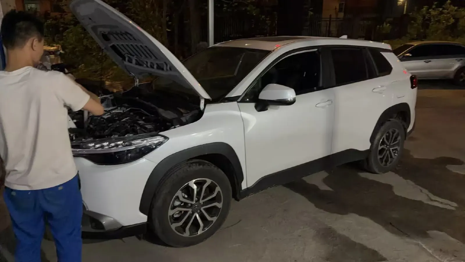 2024 Toyota Frontlander 2.0L 171HP L4 CVT,autocango,china used car exporter,china ev exporter,chinese used car exporter,chinese used ev exporter