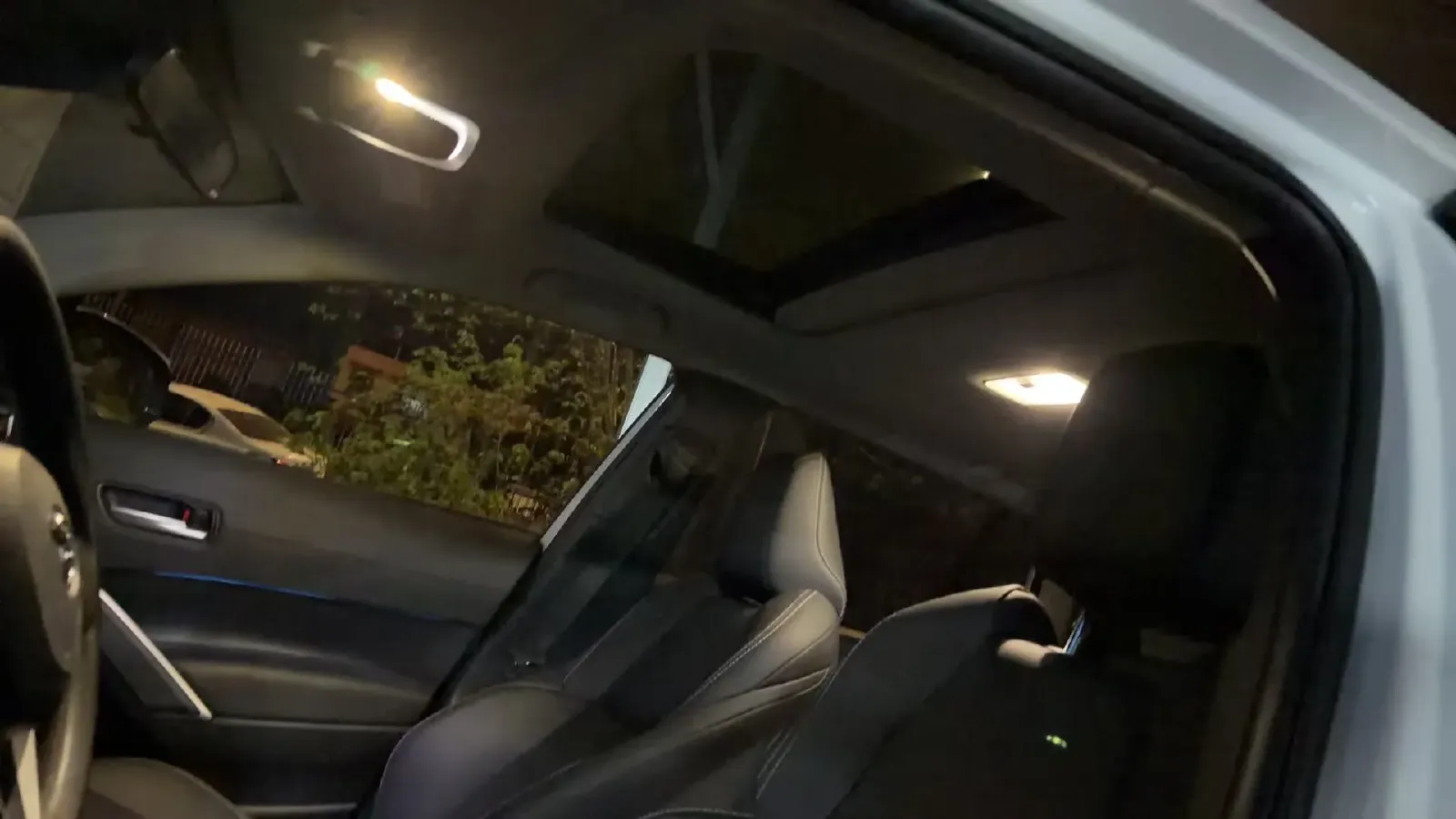 2024 Toyota Frontlander 2.0L 171HP L4 CVT,autocango,china used car exporter,china ev exporter,chinese used car exporter,chinese used ev exporter