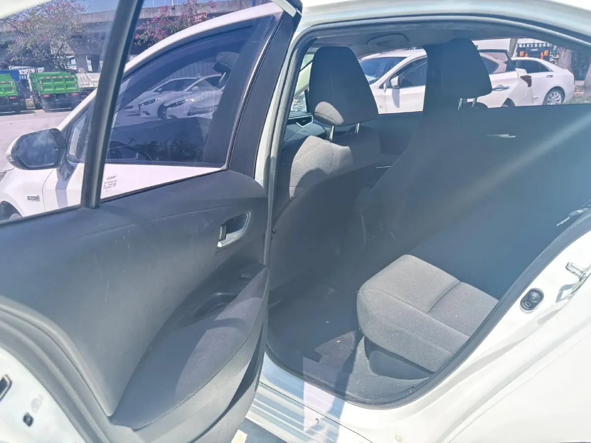 2022 Toyota Corolla 1.8L 98HP L4 E-CVT Hybrid,autocango,china used car exporter,china ev exporter,chinese used car exporter,chinese used ev exporter