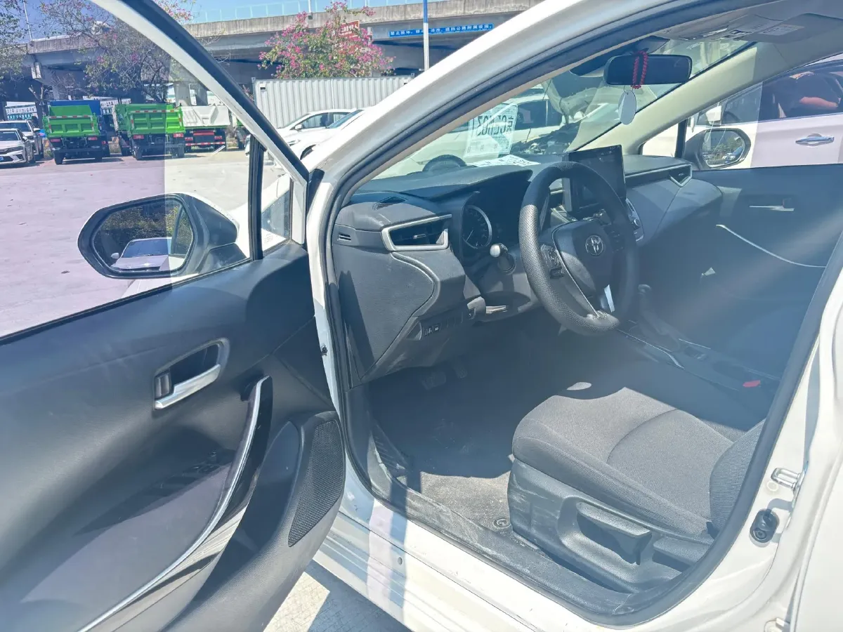 2022 Toyota Corolla 1.8L 98HP L4 E-CVT Hybrid,autocango,china used car exporter,china ev exporter,chinese used car exporter,chinese used ev exporter