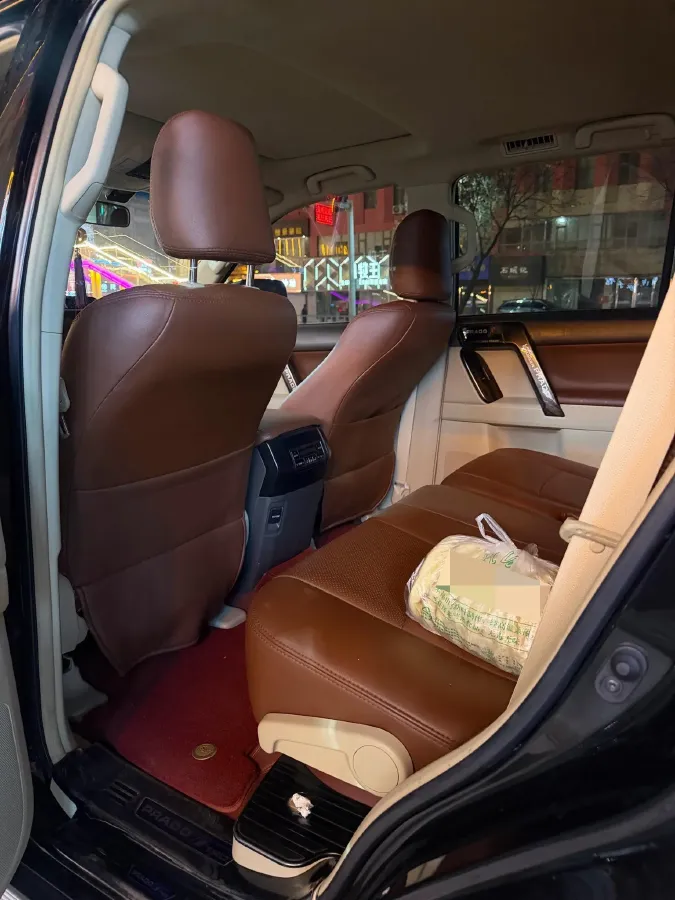 2019 Land Rover Range Rover Velar 2.0T 300HP L4 8AT,autocango,china used car exporter,china ev exporter,chinese used car exporter,chinese used ev exporter