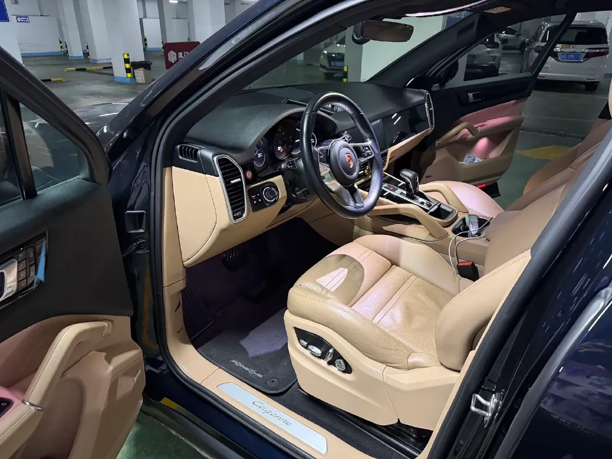 2019 Porsche Cayenne 3.0T 340HP V6 8AT,autocango,china used car exporter,china ev exporter,chinese used car exporter,chinese used ev exporter