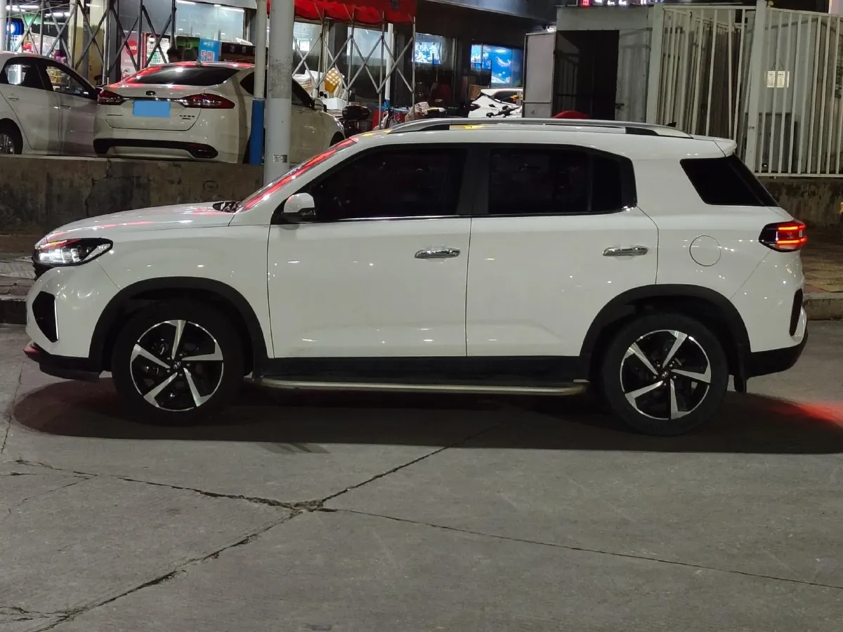 2021 Hyundai ix35 1.4T 140HP L4 7DCT,autocango,china used car exporter,china ev exporter,chinese used car exporter,chinese used ev exporter