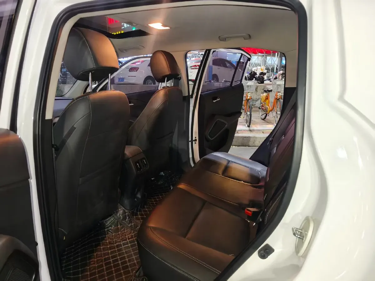 2021 Hyundai ix35 1.4T 140HP L4 7DCT,autocango,china used car exporter,china ev exporter,chinese used car exporter,chinese used ev exporter