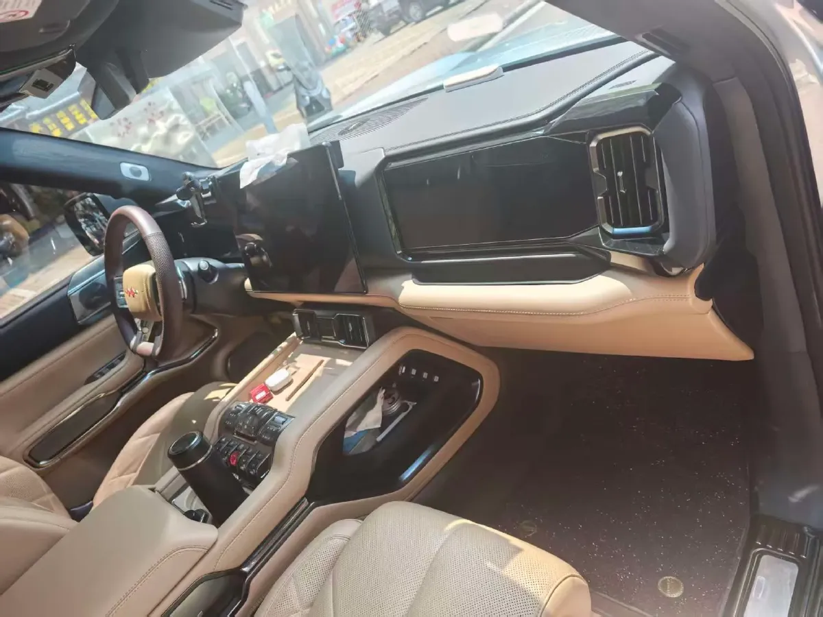 2025 FangChengBao Bao 8 2.0T 245HP L4 E-CVT PHEV 36.8KWH,autocango,china used car exporter,china ev exporter,chinese used car exporter,chinese used ev exporter