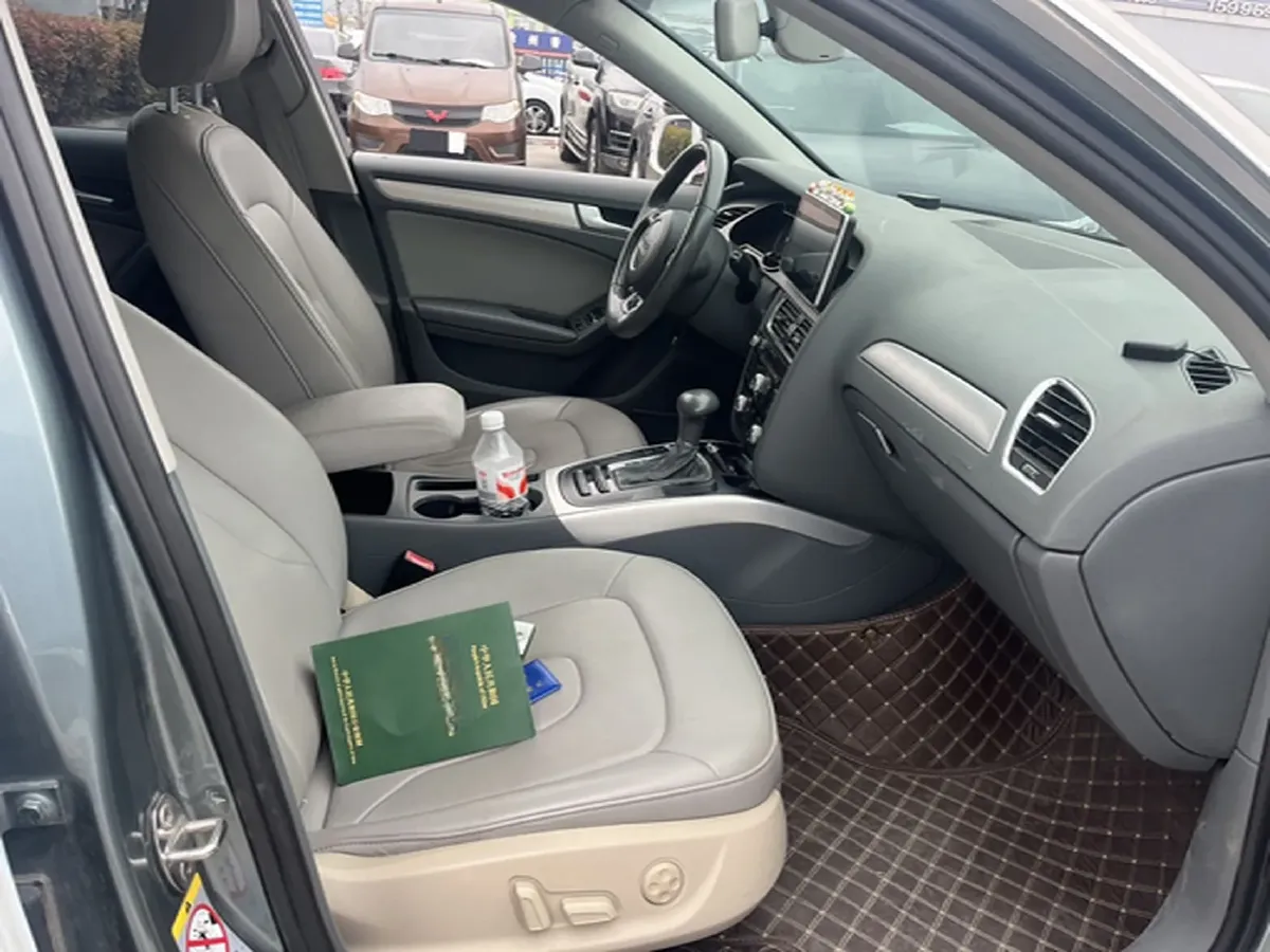 2013 Audi A4L 2.0T 180HP L4 CVT,autocango,china used car exporter,china ev exporter,chinese used car exporter,chinese used ev exporter