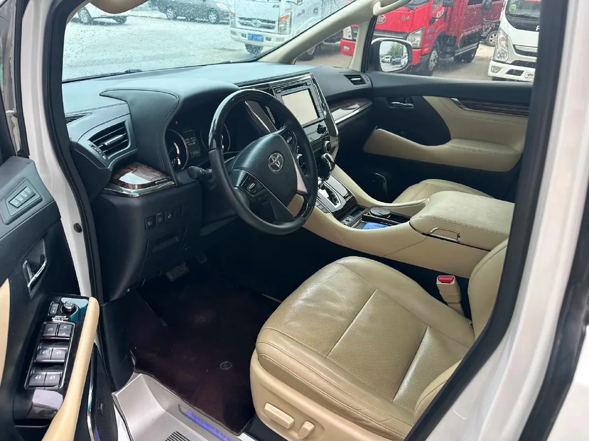 2018 Toyota Alphard 3.5L 301HP V6 8AT,autocango,china used car exporter,china ev exporter,chinese used car exporter,chinese used ev exporter