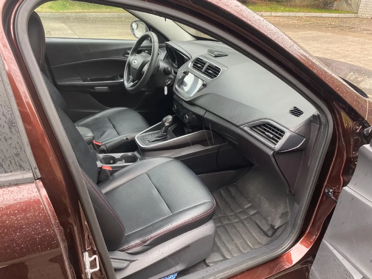 2019 Ford Escort 1.5L 122HP L3 6AT,autocango,china used car exporter,china ev exporter,chinese used car exporter,chinese used ev exporter