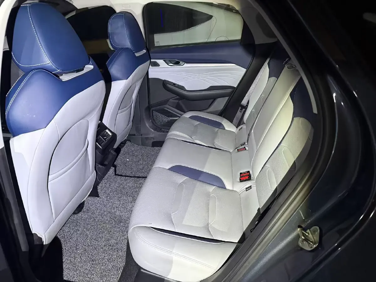 2021 Geely Preface 2.0T 190HP L4 7DCT,autocango,china used car exporter,china ev exporter,chinese used car exporter,chinese used ev exporter