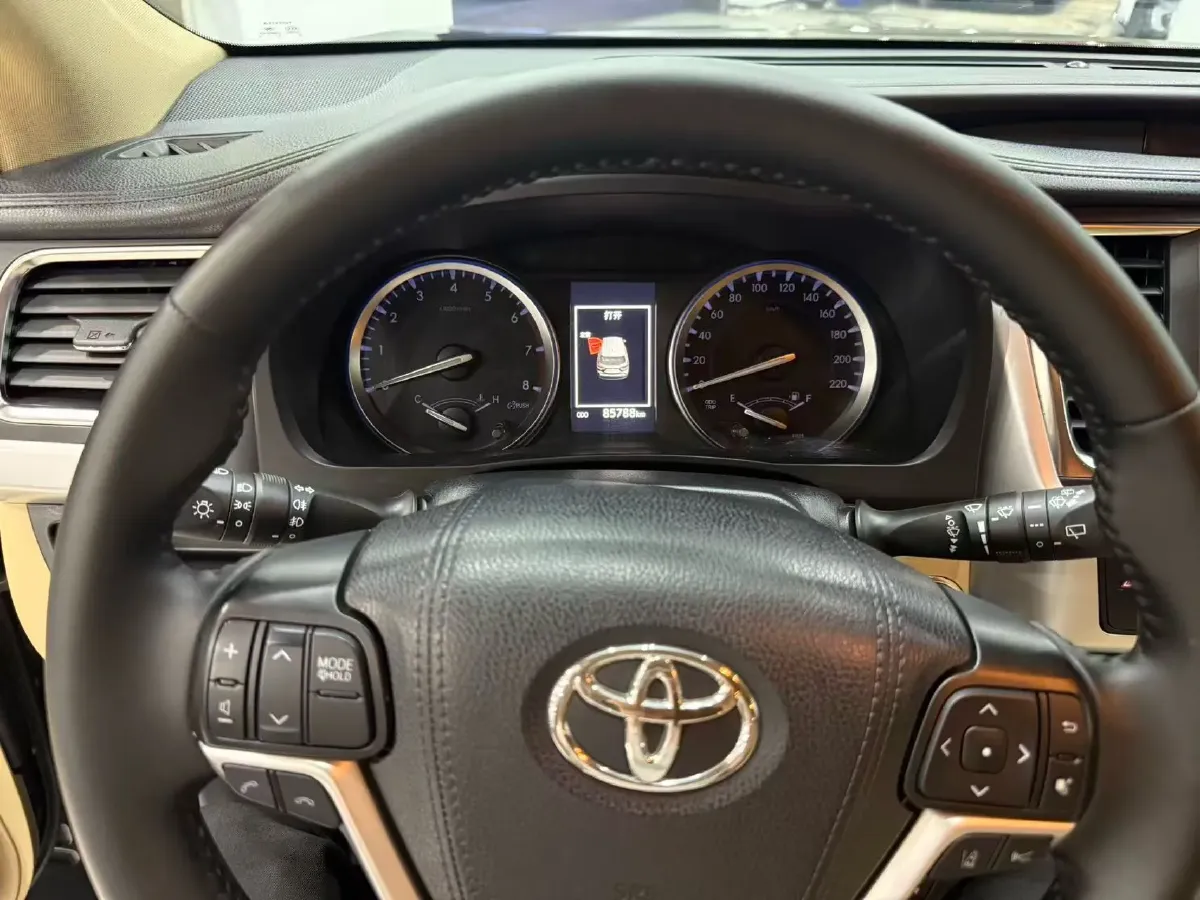 2019 Mazda CX-8 2.5L 192HP L4 6AT,autocango,china used car exporter,china ev exporter,chinese used car exporter,chinese used ev exporter