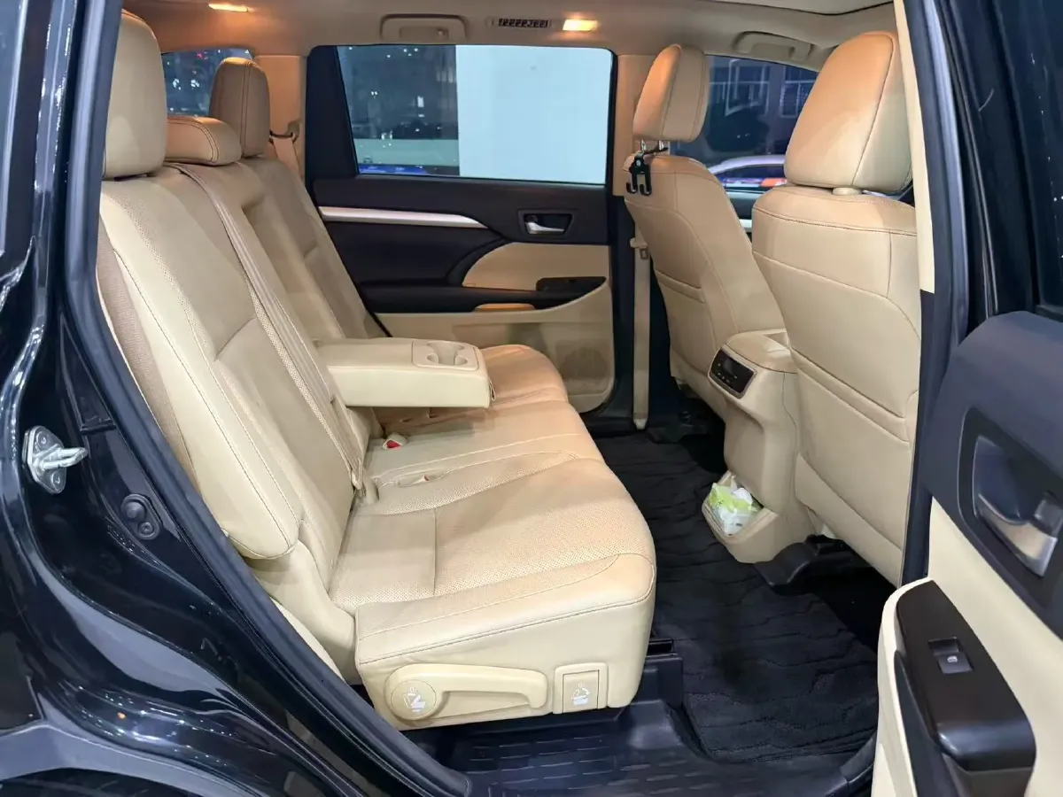 2019 Mazda CX-8 2.5L 192HP L4 6AT,autocango,china used car exporter,china ev exporter,chinese used car exporter,chinese used ev exporter