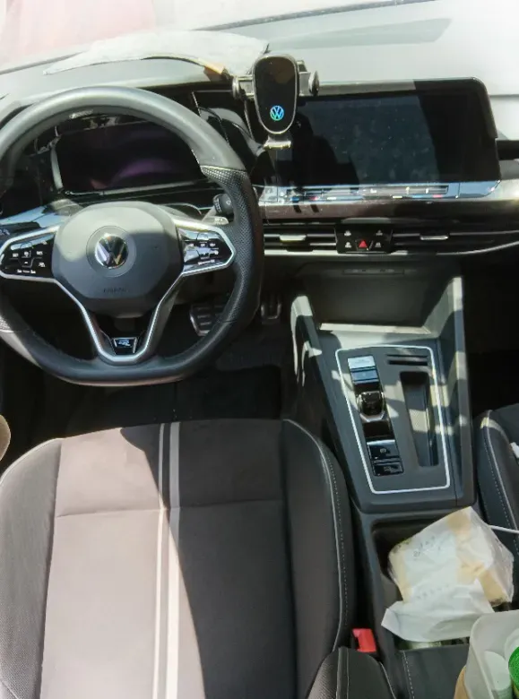 2023 Volkswagen Golf 1.4T 150HP L4 7DCT,autocango,china used car exporter,china ev exporter,chinese used car exporter,chinese used ev exporter