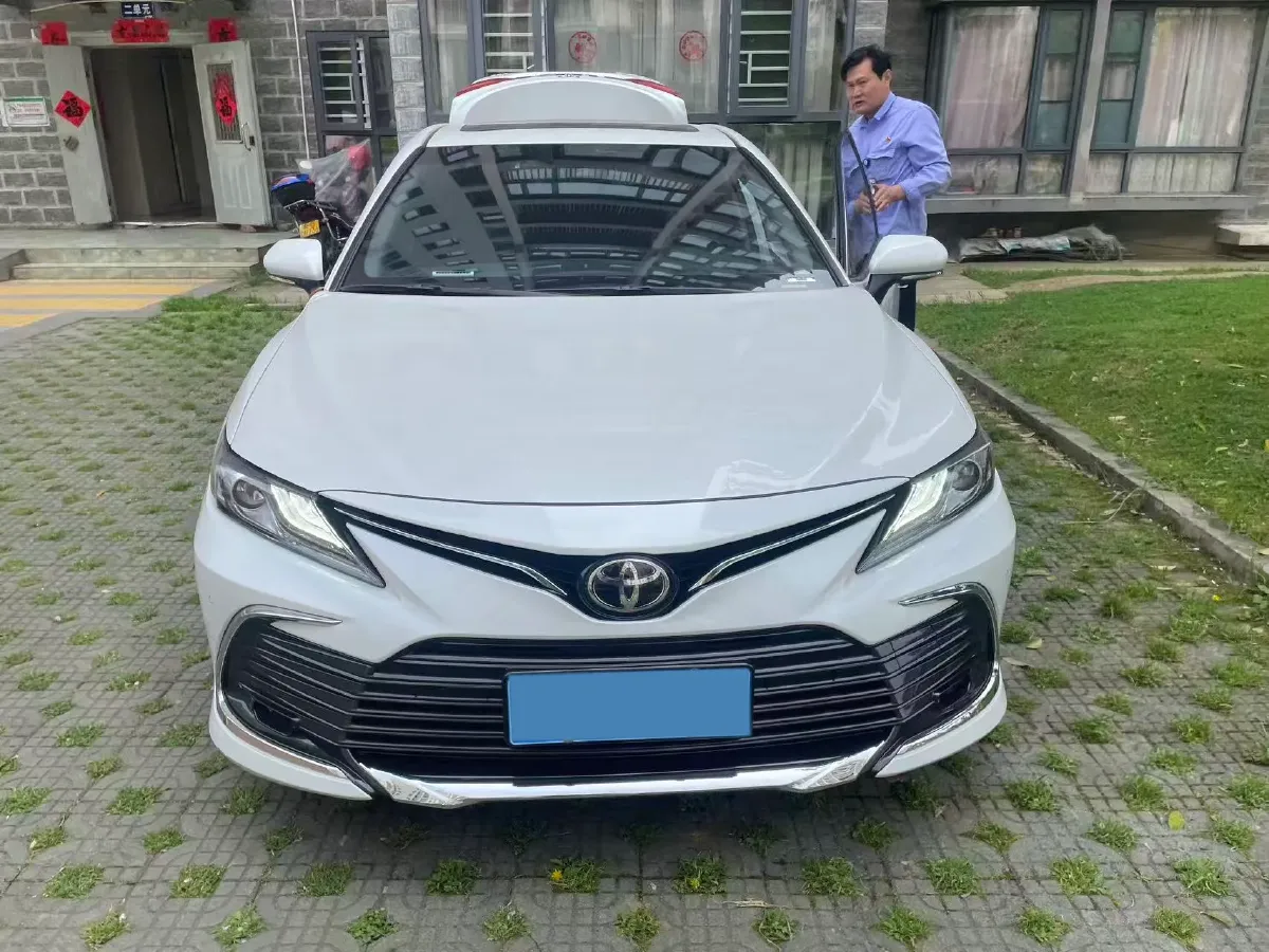 2023 Toyota Camry 2.0L 177HP L4 CVT,autocango,china used car exporter,china ev exporter,chinese used car exporter,chinese used ev exporter