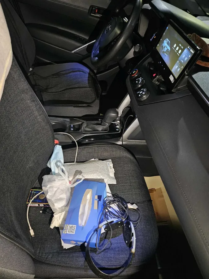 2023 Toyota Corolla Cross 2.0L 171HP L4 CVT,autocango,china used car exporter,china ev exporter,chinese used car exporter,chinese used ev exporter