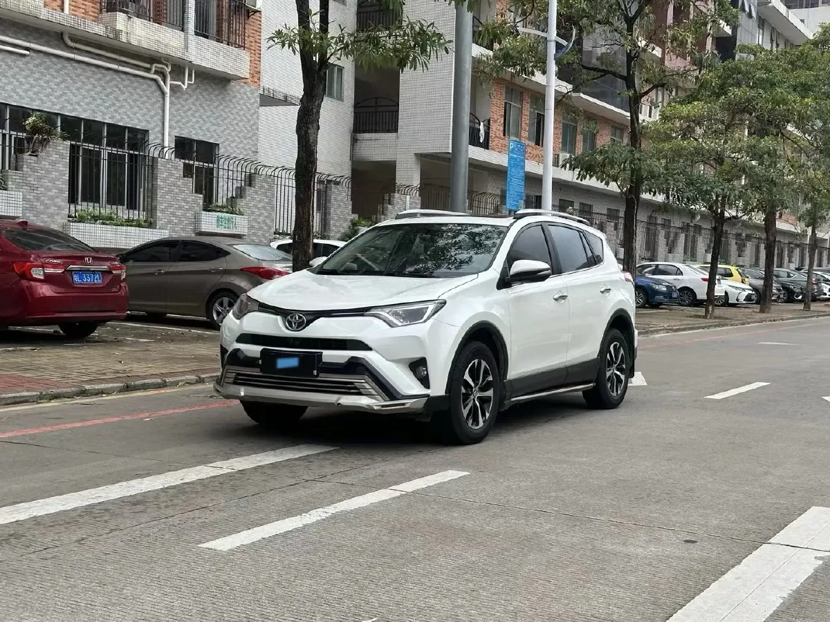2019 Toyota Camry 2.0L 178HP L4 CVT,autocango,china used car exporter,china ev exporter,chinese used car exporter,chinese used ev exporter