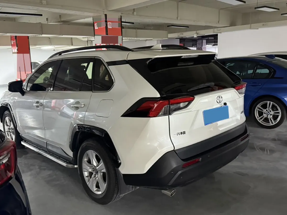 2020 Toyota RAV4 2.0L 171HP L4 CVT,autocango,china used car exporter,china ev exporter,chinese used car exporter,chinese used ev exporter