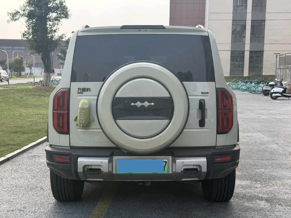 2023 FangChengBao Bao 5 1.5T 194HP L4 E-CVT PHEV 31.8KWH,autocango,china used car exporter,china ev exporter,chinese used car exporter,chinese used ev exporter