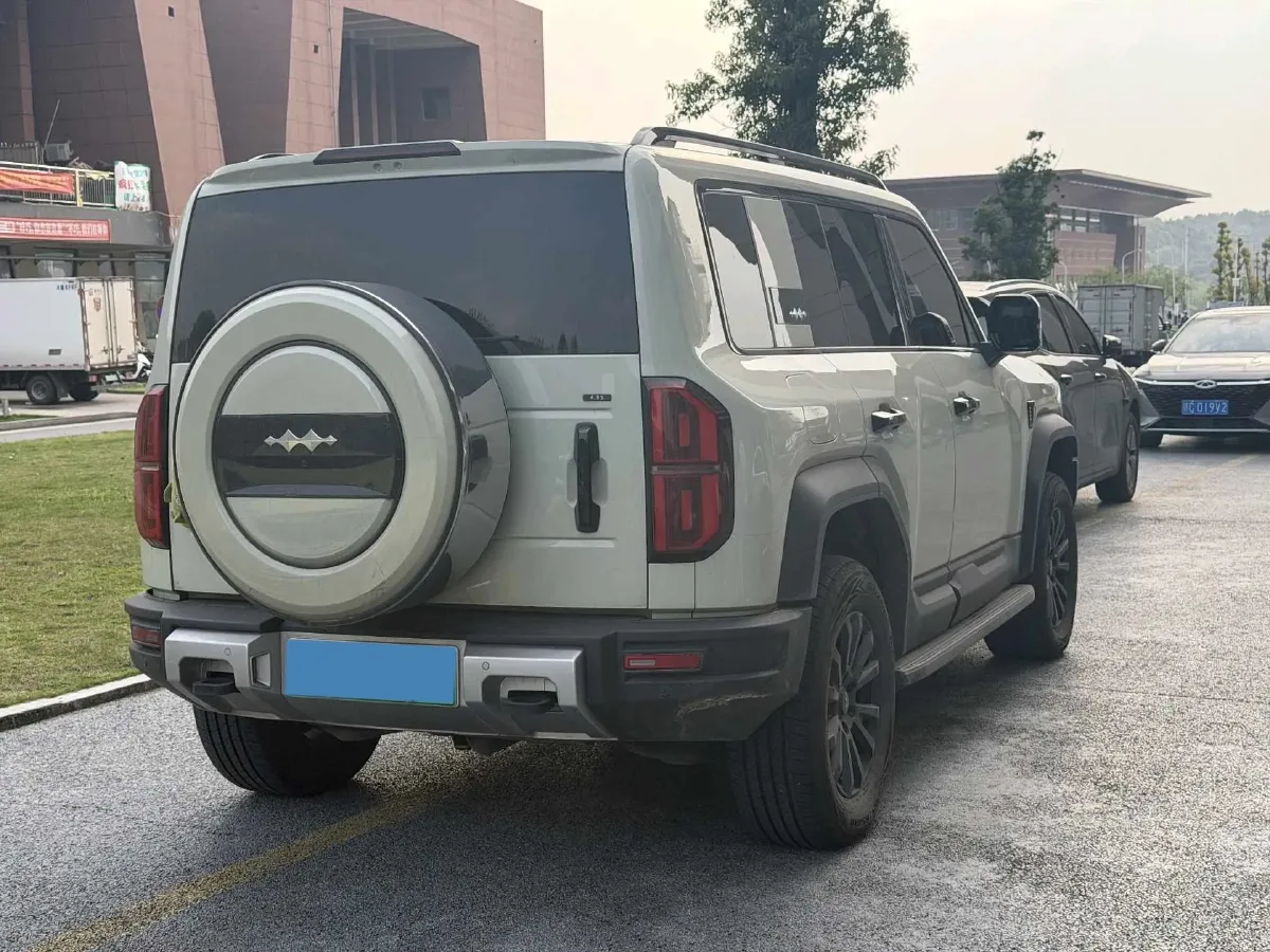 2023 FangChengBao Bao 5 1.5T 194HP L4 E-CVT PHEV 31.8KWH,autocango,china used car exporter,china ev exporter,chinese used car exporter,chinese used ev exporter