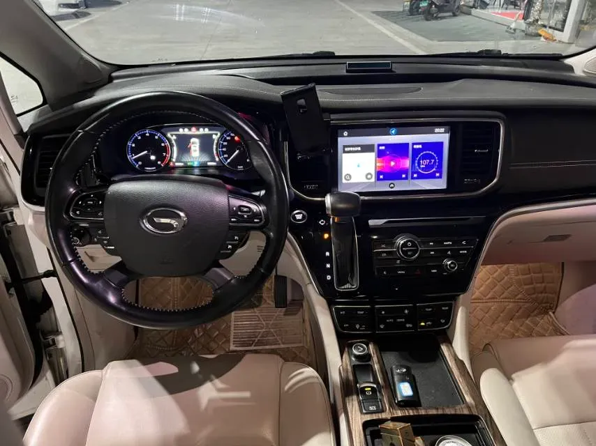 2020 GAC Trumpchi M8 2.0T 252HP L4 8AT,autocango,china used car exporter,china ev exporter,chinese used car exporter,chinese used ev exporter