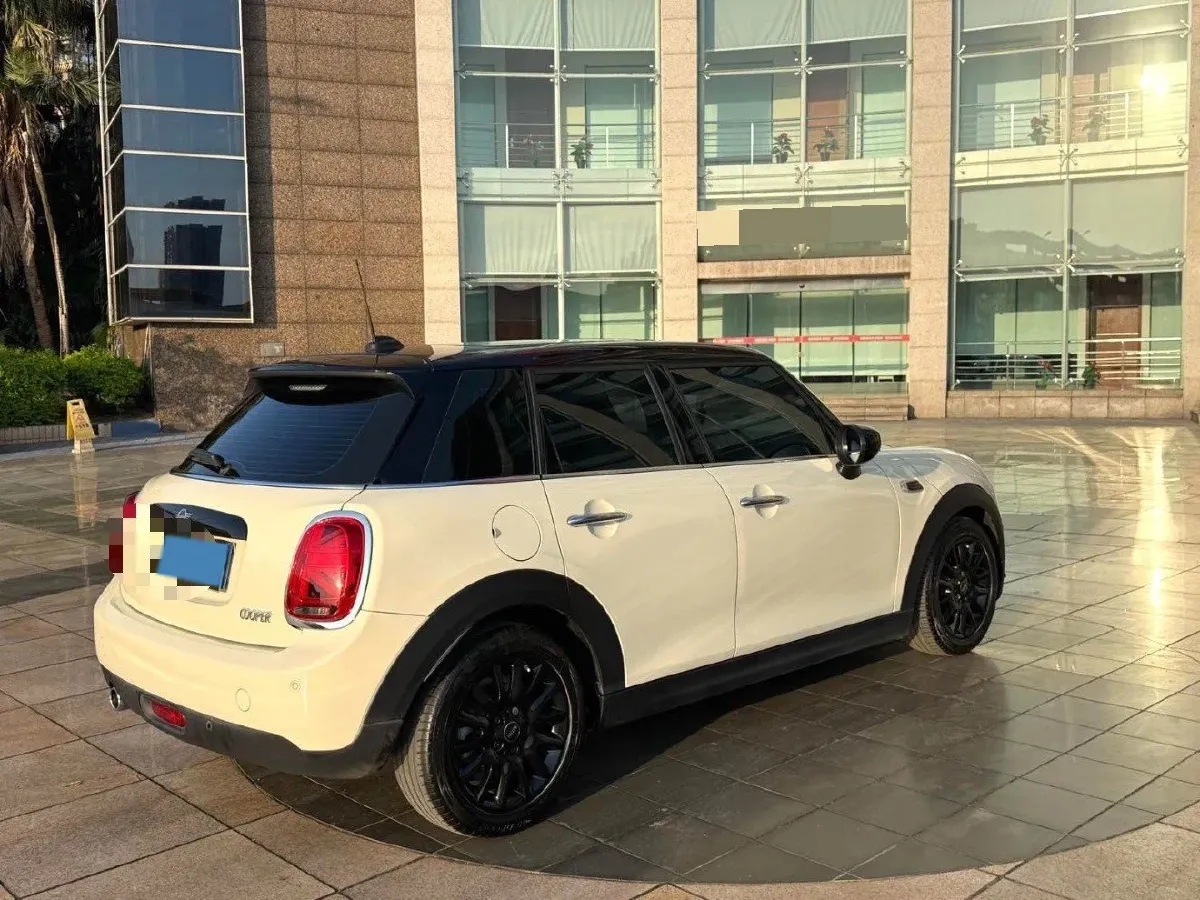 2019 MINI MINI 1.5T 136HP L3 7DCT,autocango,china used car exporter,china ev exporter,chinese used car exporter,chinese used ev exporter