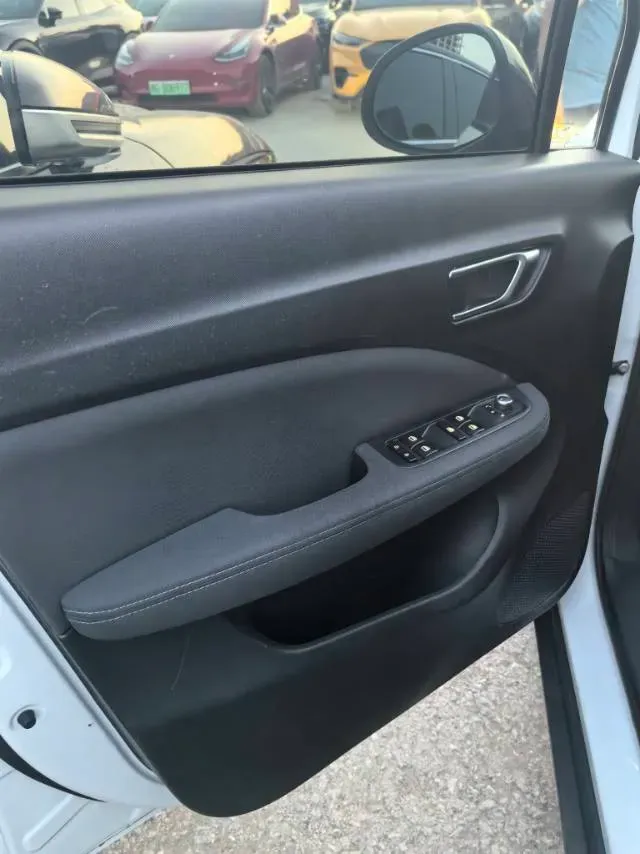 2020 Leapmotor T03 BEV 38KWH,autocango,china used car exporter,china ev exporter,chinese used car exporter,chinese used ev exporter