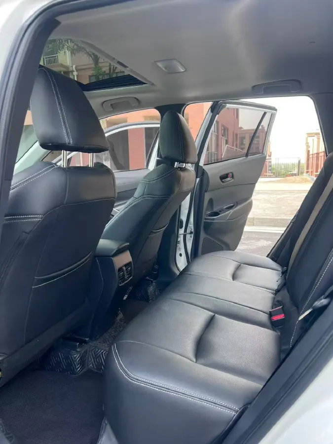 2023 Toyota Corolla Cross 2.0L 171HP L4 CVT,autocango,china used car exporter,china ev exporter,chinese used car exporter,chinese used ev exporter