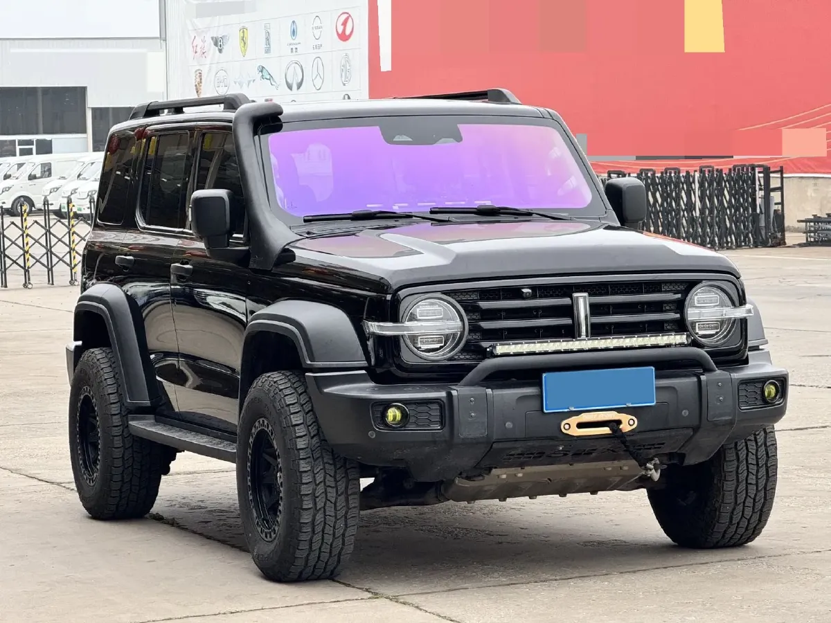 2021 Tank 300 2.0T 227HP L4 8AT,autocango,china used car exporter,china ev exporter,chinese used car exporter,chinese used ev exporter