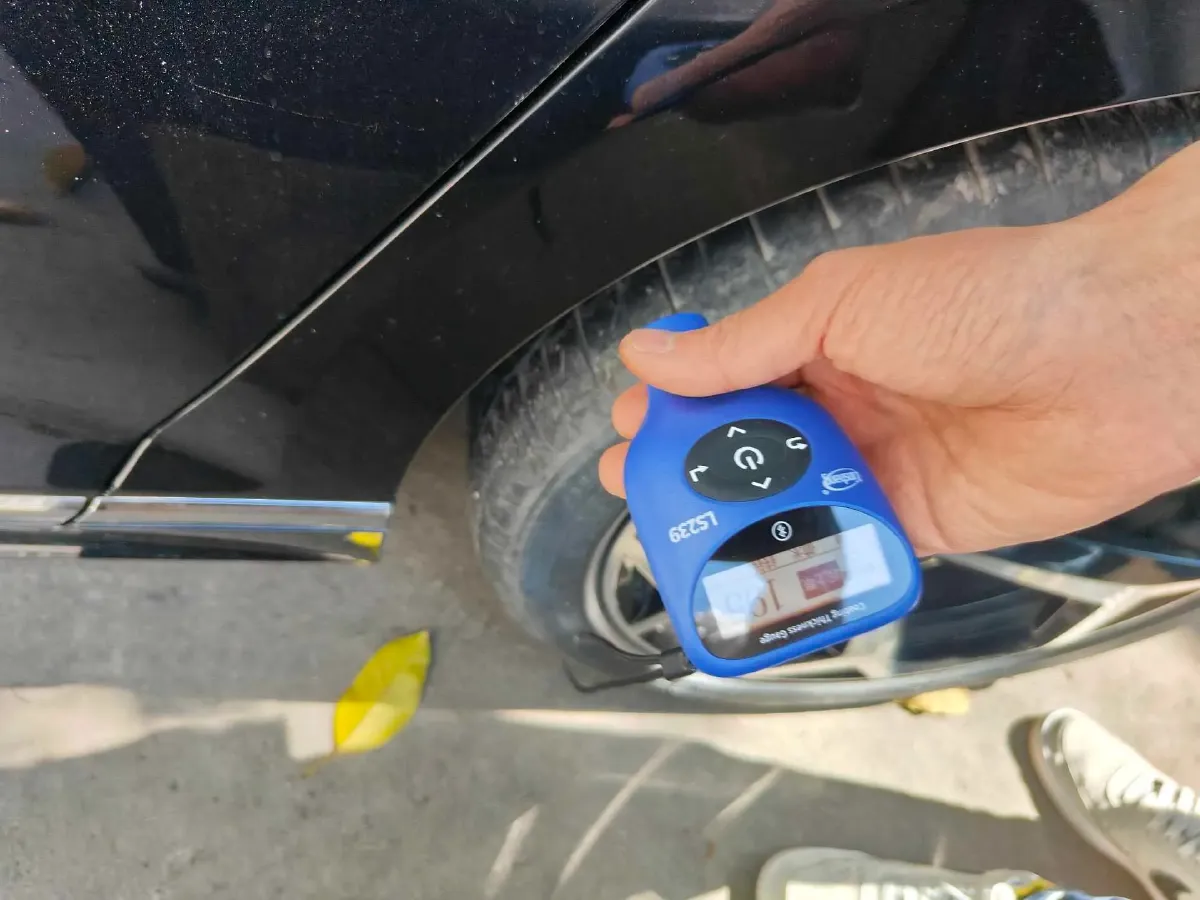 2023 Volkswagen Magotan 2.0T 220HP L4 7DCT,autocango,china used car exporter,china ev exporter,chinese used car exporter,chinese used ev exporter