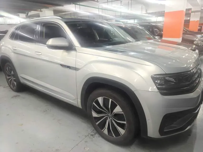 2019 Volkswagen Teramont 2.0T 220HP L4 7DCT,autocango,china used car exporter,china ev exporter,chinese used car exporter,chinese used ev exporter