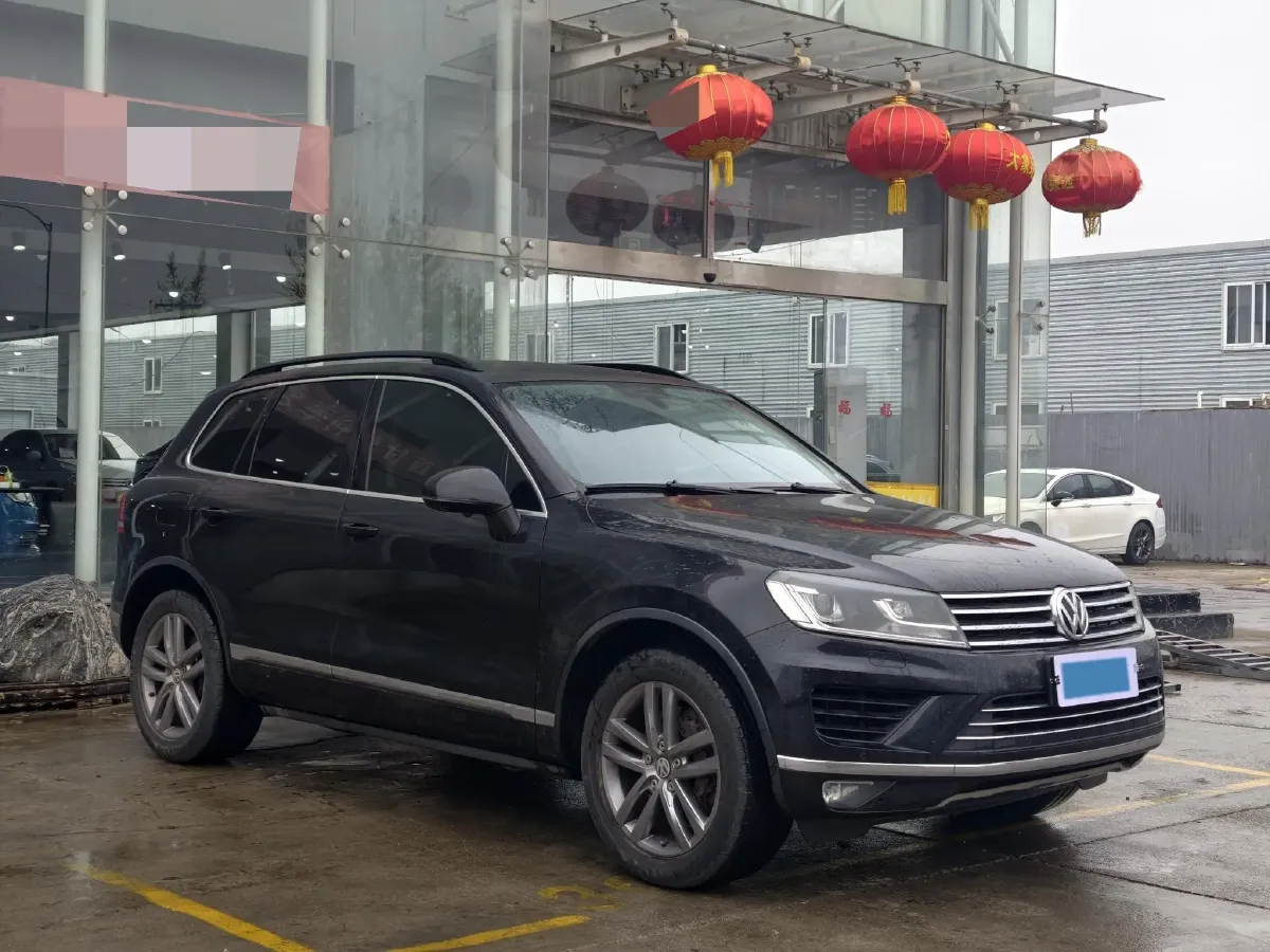 2017 Volkswagen Touareg 3.0T 320HP V6 8AT,autocango,china used car exporter,china ev exporter,chinese used car exporter,chinese used ev exporter