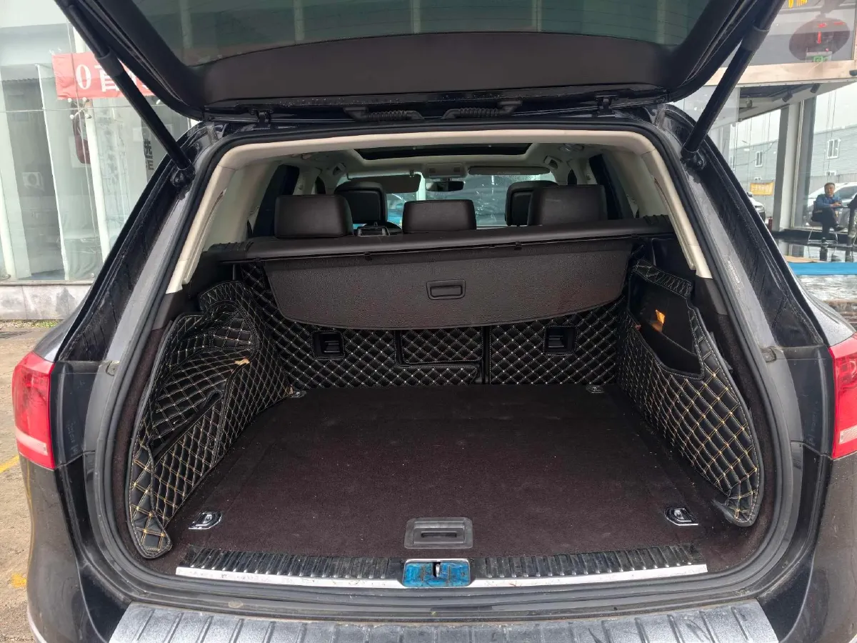 2017 Volkswagen Touareg 3.0T 320HP V6 8AT,autocango,china used car exporter,china ev exporter,chinese used car exporter,chinese used ev exporter