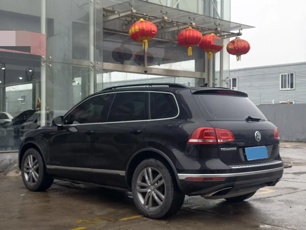 2017 Volkswagen Touareg 3.0T 320HP V6 8AT,autocango,china used car exporter,china ev exporter,chinese used car exporter,chinese used ev exporter