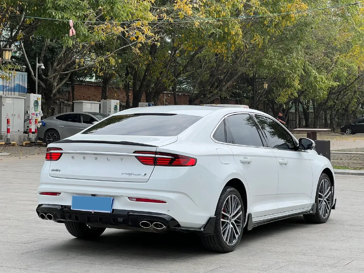 2023 Geely Preface 1.5T 181HP L4 7DCT,autocango,china used car exporter,china ev exporter,chinese used car exporter,chinese used ev exporter