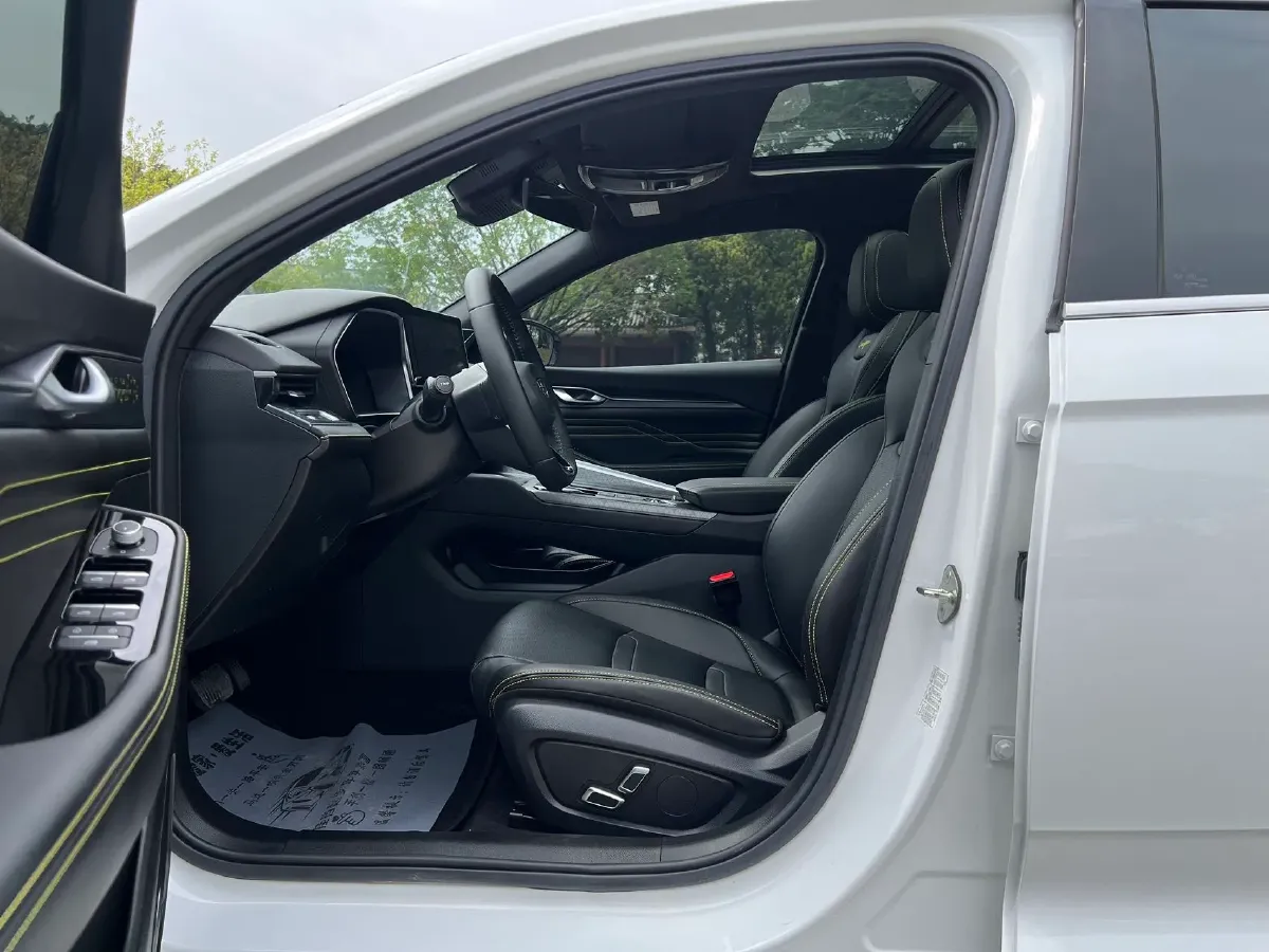 2023 Geely Preface 1.5T 181HP L4 7DCT,autocango,china used car exporter,china ev exporter,chinese used car exporter,chinese used ev exporter