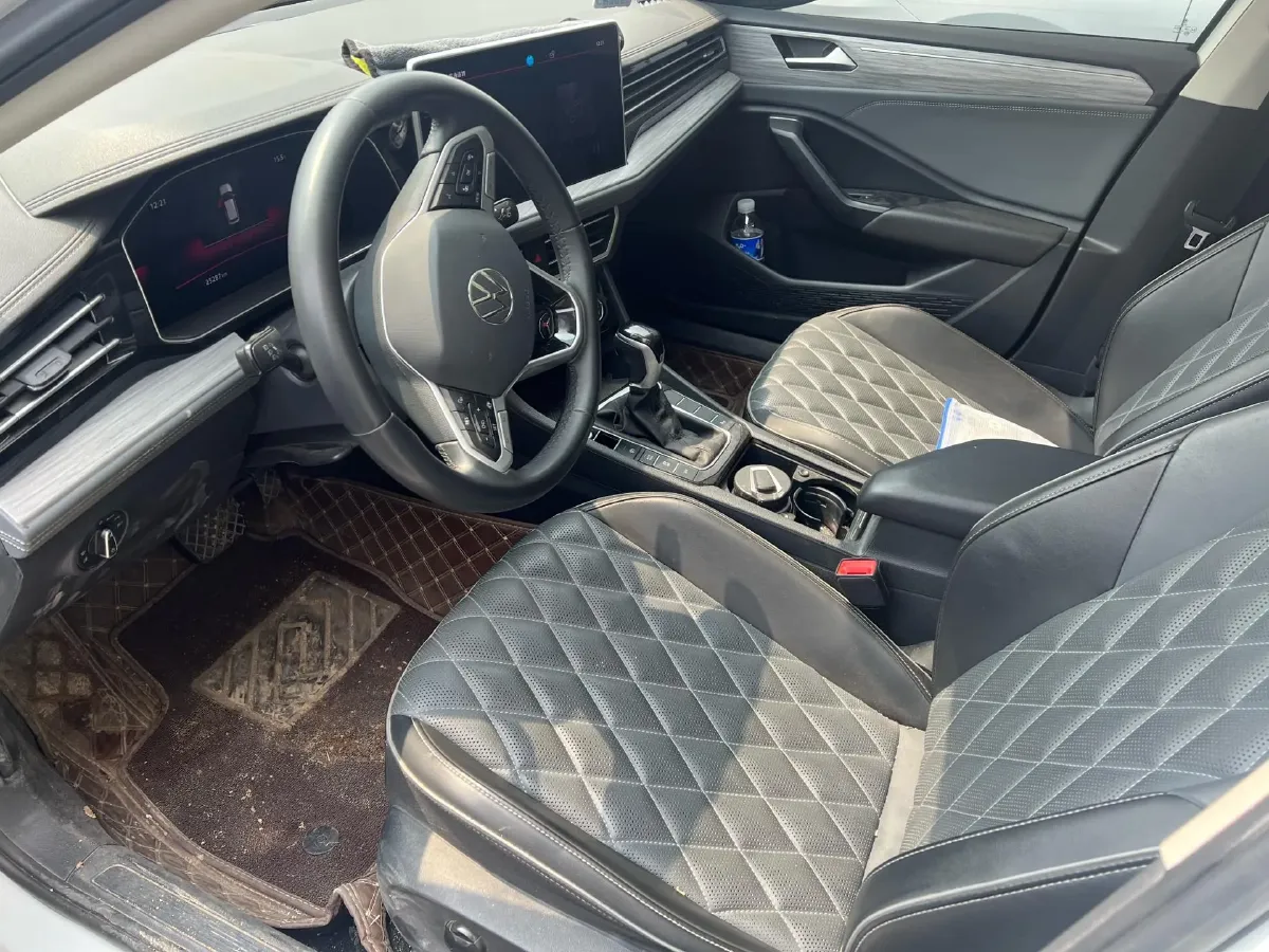 2023 Volkswagen Sagitar 1.5T 160HP L4 7DCT,autocango,china used car exporter,china ev exporter,chinese used car exporter,chinese used ev exporter