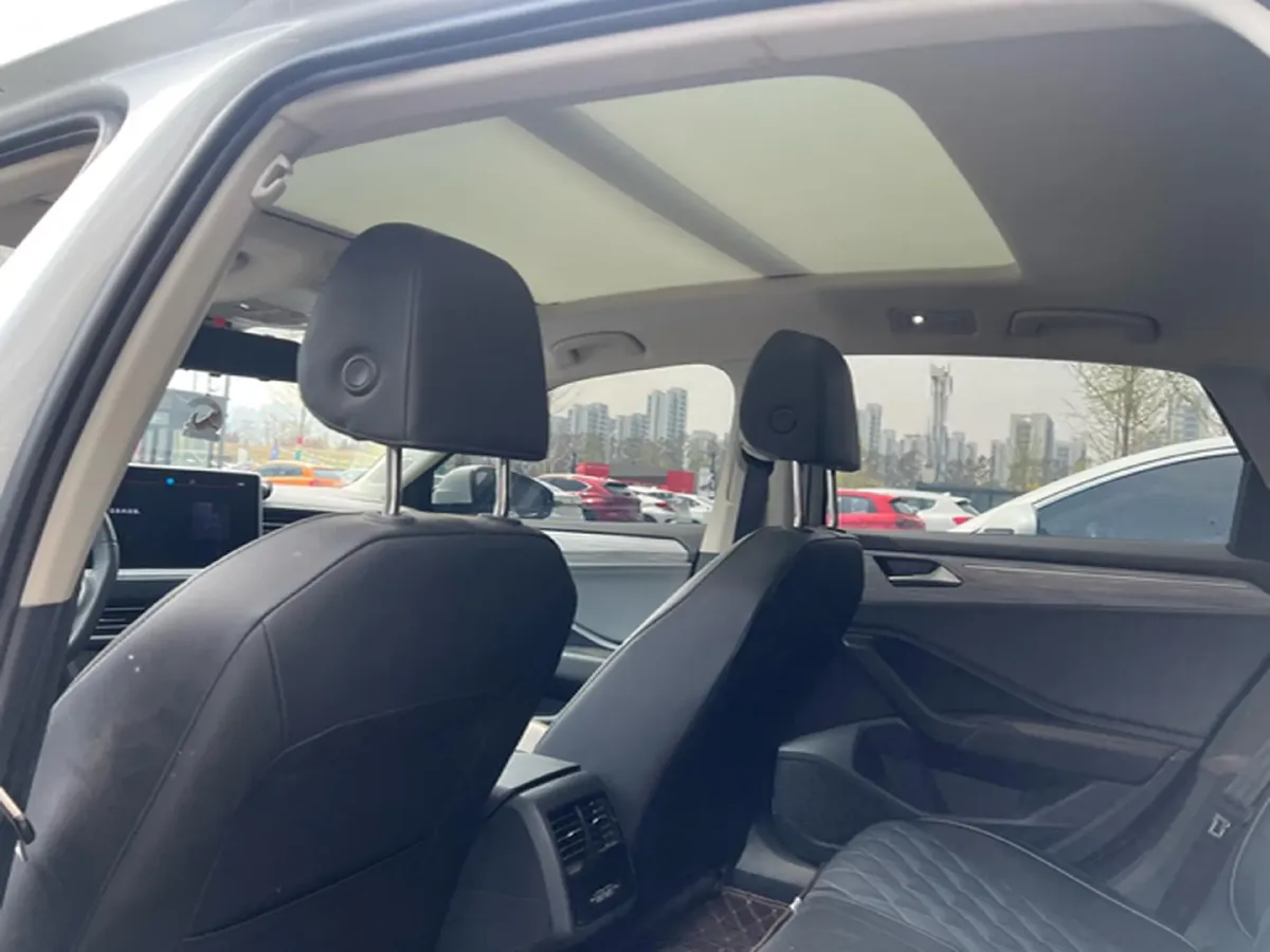 2023 Volkswagen Sagitar 1.5T 160HP L4 7DCT,autocango,china used car exporter,china ev exporter,chinese used car exporter,chinese used ev exporter