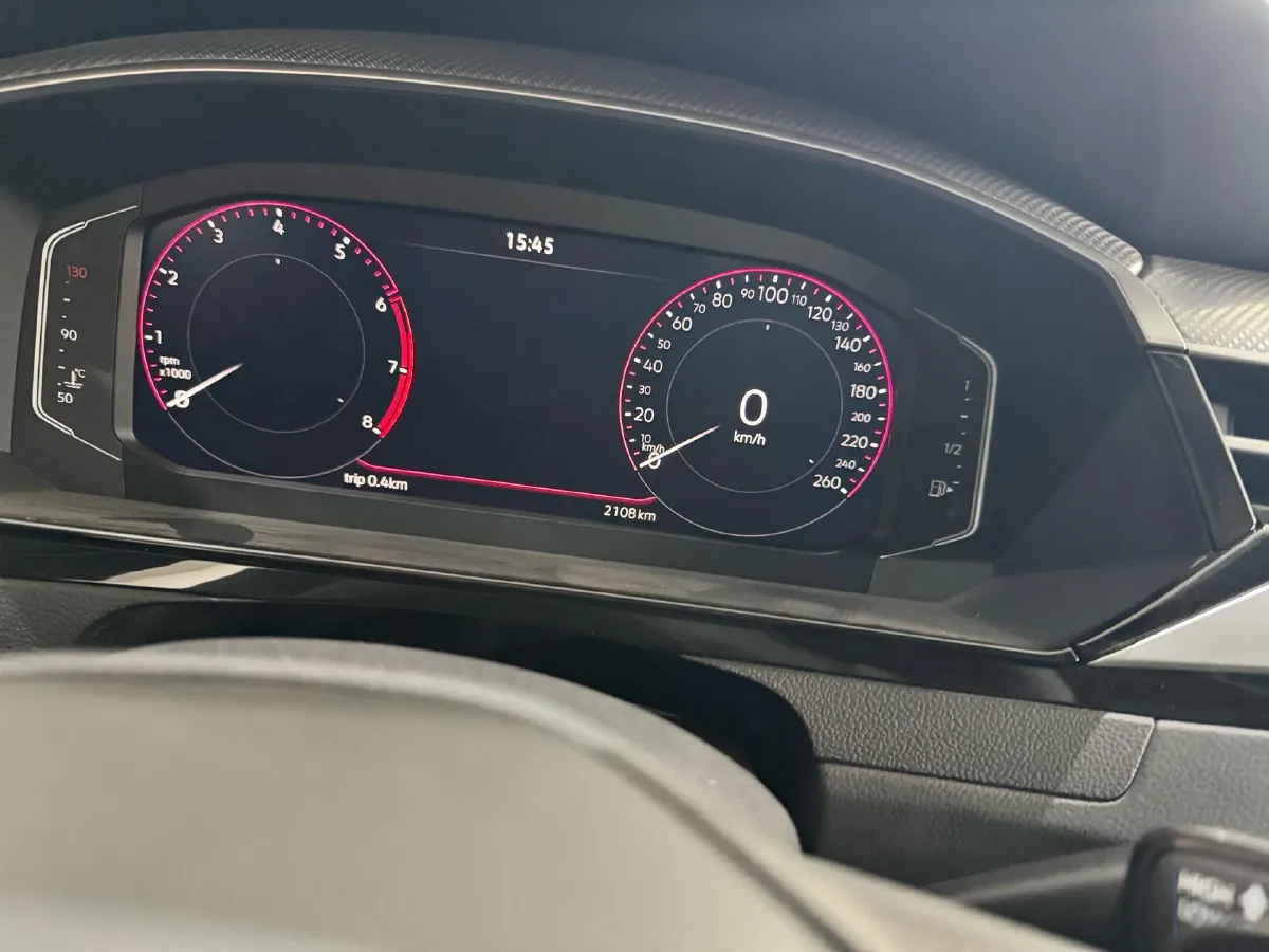 2023 Volkswagen CC 2.0T 220HP L4 7DCT,autocango,china used car exporter,china ev exporter,chinese used car exporter,chinese used ev exporter