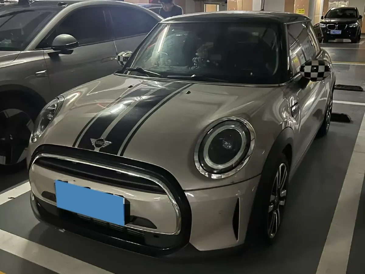 2022 MINI MINI 1.5T 136HP L3 7DCT,autocango,china used car exporter,china ev exporter,chinese used car exporter,chinese used ev exporter