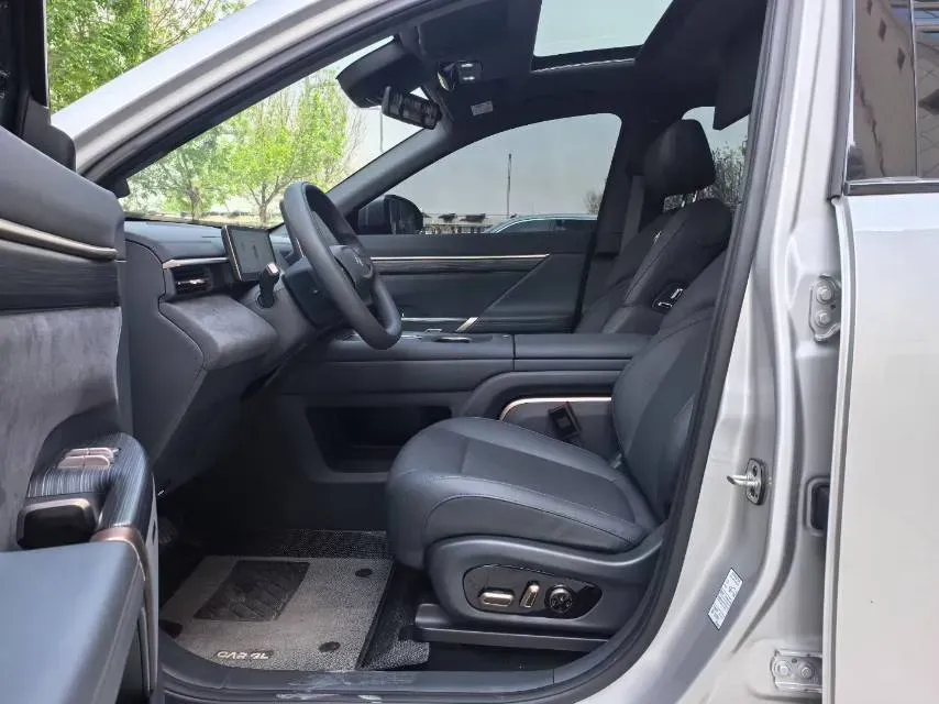 2025 DongFeng eπ eπ008 1.5T 147HP L4 REEV 34.32KWH,autocango,china used car exporter,china ev exporter,chinese used car exporter,chinese used ev exporter