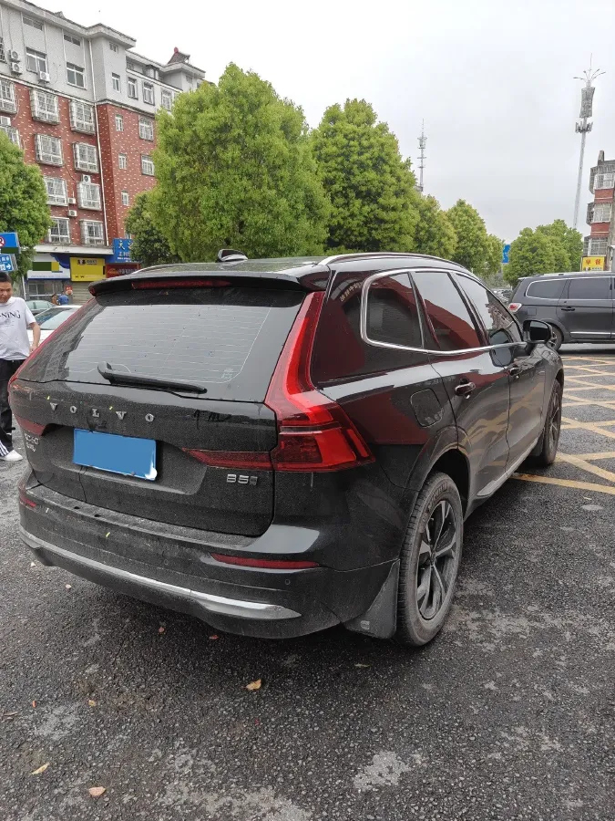 2026 Volvo XC60 2.0T 250HP L4 8AT,autocango,china used car exporter,china ev exporter,chinese used car exporter,chinese used ev exporter