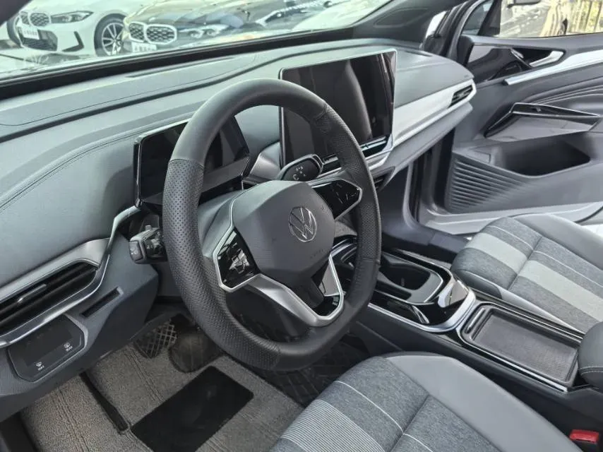 2025 Skoda Superb 2.0T 186HP L4 7DCT,autocango,china used car exporter,china ev exporter,chinese used car exporter,chinese used ev exporter