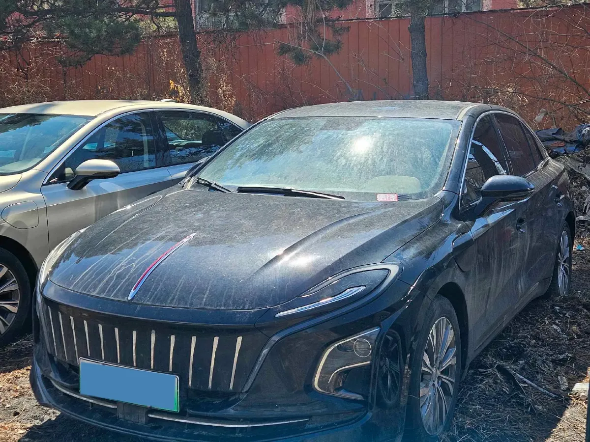 2024 HongQi E-QM5 BEV 72KWH,autocango,china used car exporter,china ev exporter,chinese used car exporter,chinese used ev exporter