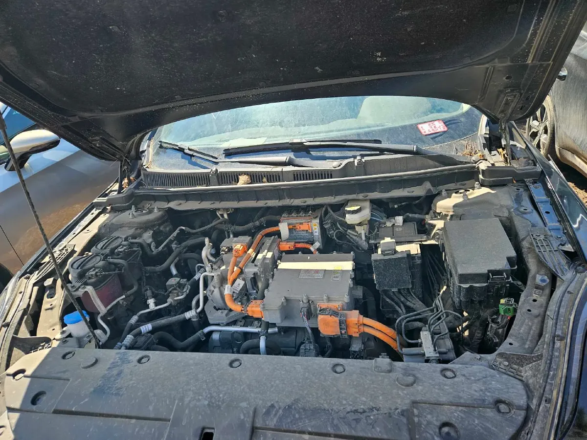 2024 HongQi E-QM5 BEV 72KWH,autocango,china used car exporter,china ev exporter,chinese used car exporter,chinese used ev exporter